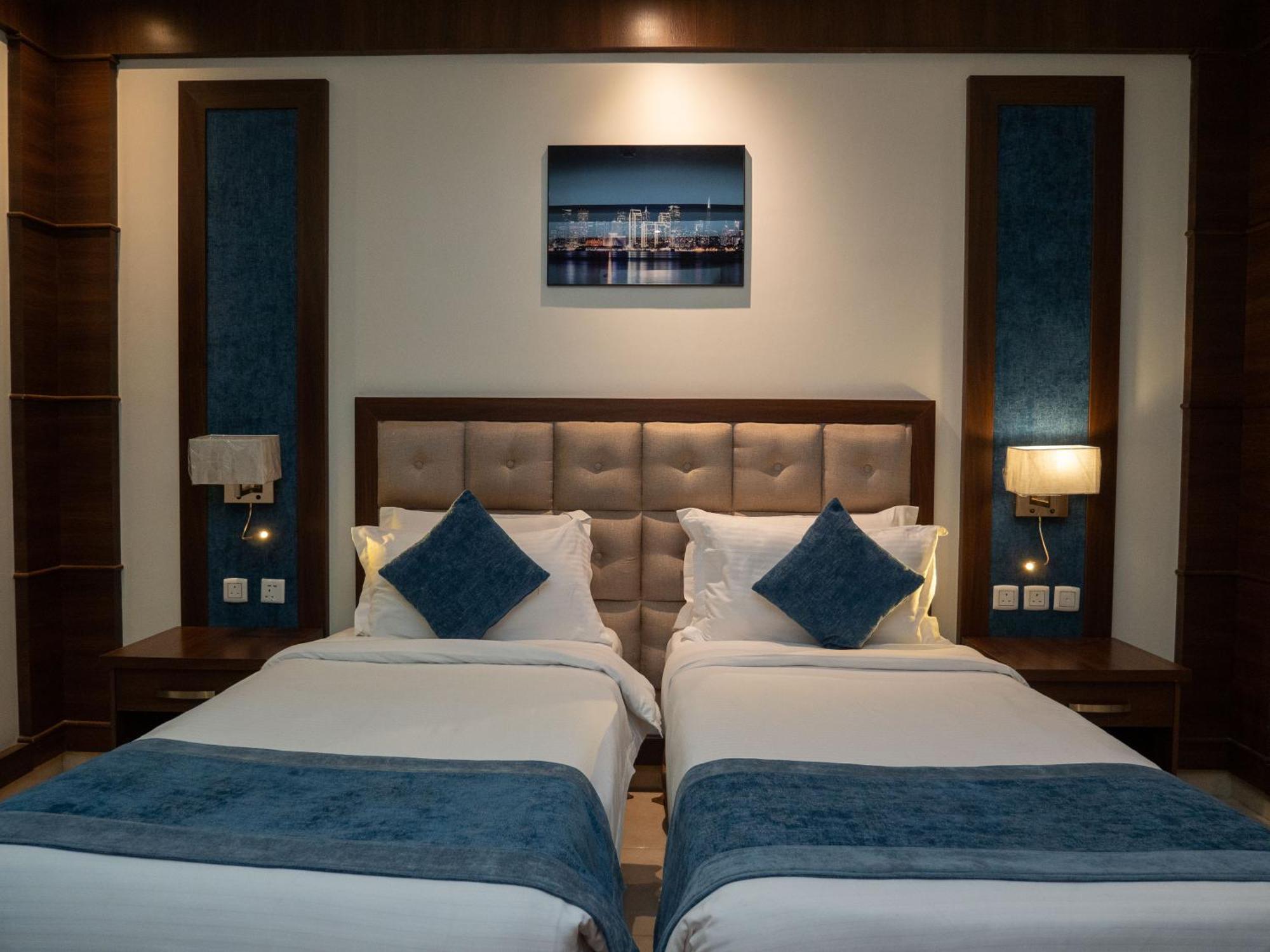 Innyar Hotel 2*
