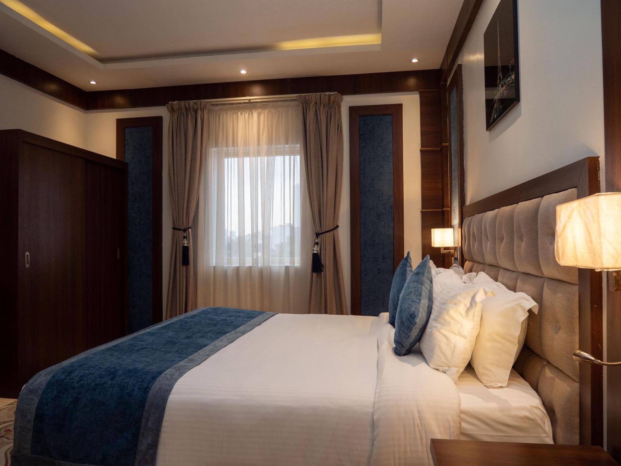 Innyar Hotel 2*
